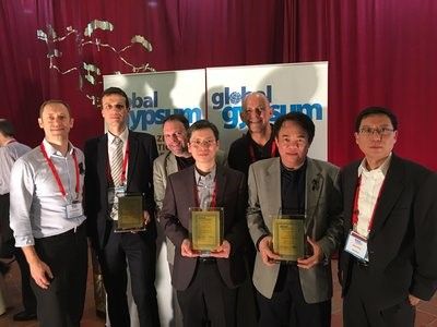 USG Boral ผู้ผลิตแผ่นยิปซัมตราช้าง คว้า 3 รางวัลอันทรงเกียรติจากเวที Global Gypsum Awards ประจำปี 2559 